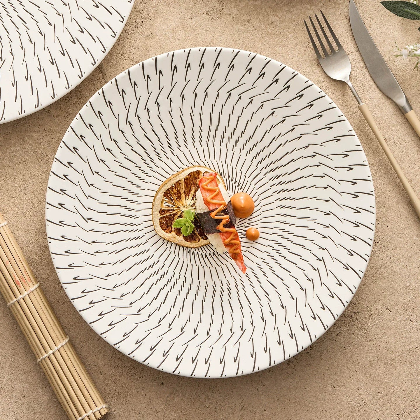 Radiant Pattern Ceramic Dinner Plate – Black & White Minimal Art Tableware