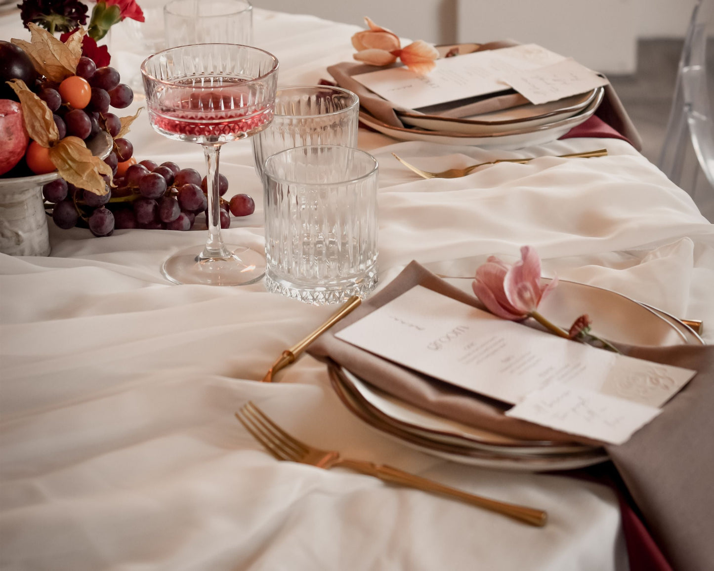 Florence Porcelain Round Dinner Plate