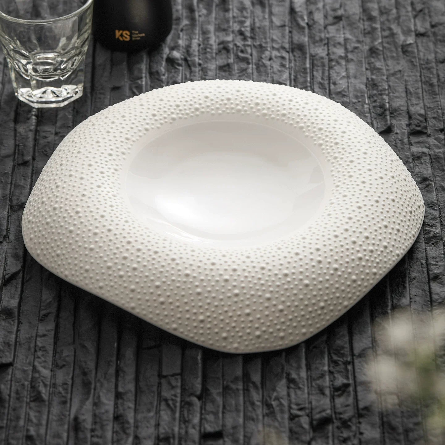 Handcrafted Porcelain Plate with Sesame Grain Texture – Fine Dining Collection